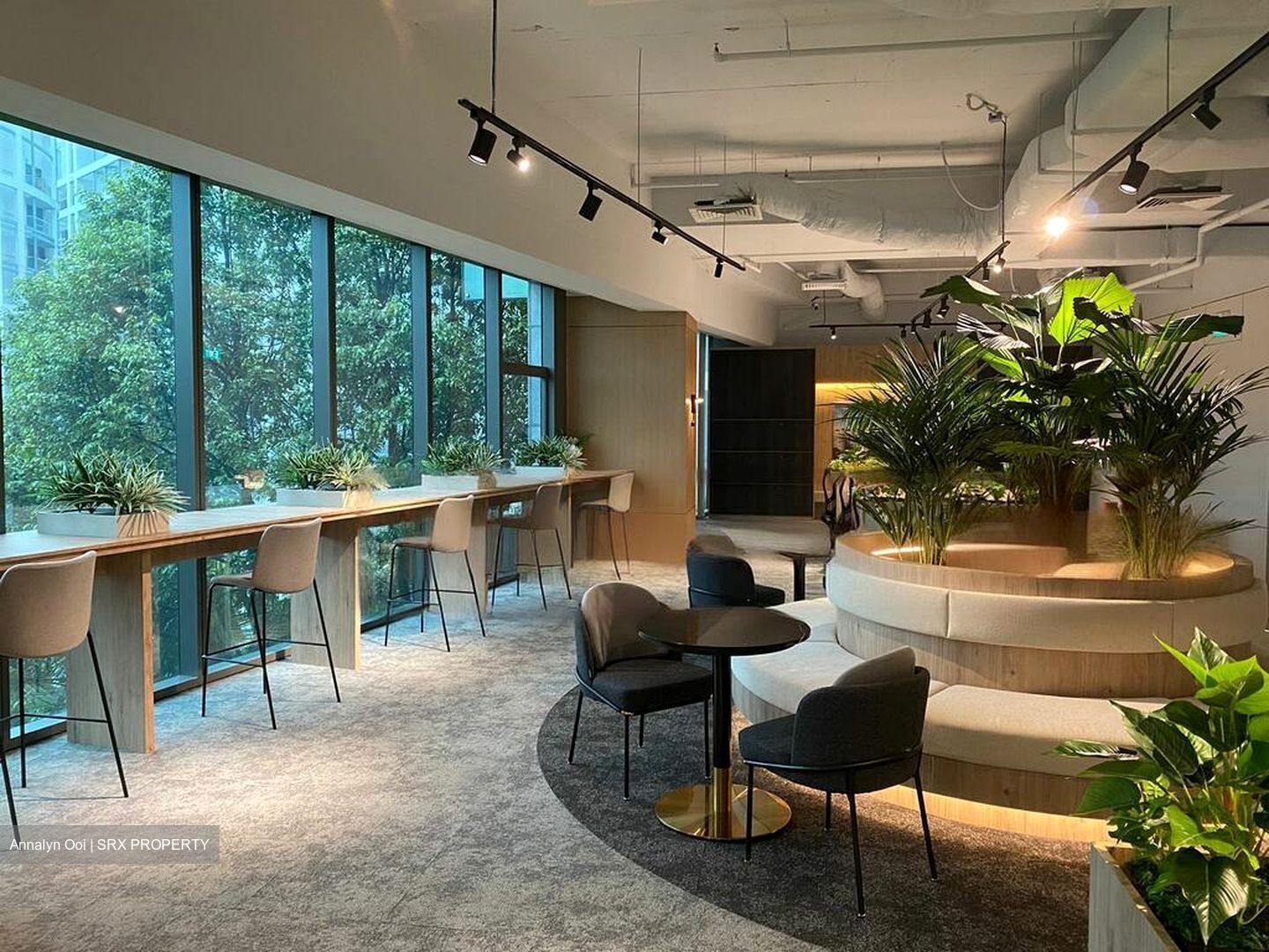 Visioncrest (D9), Office #450821021